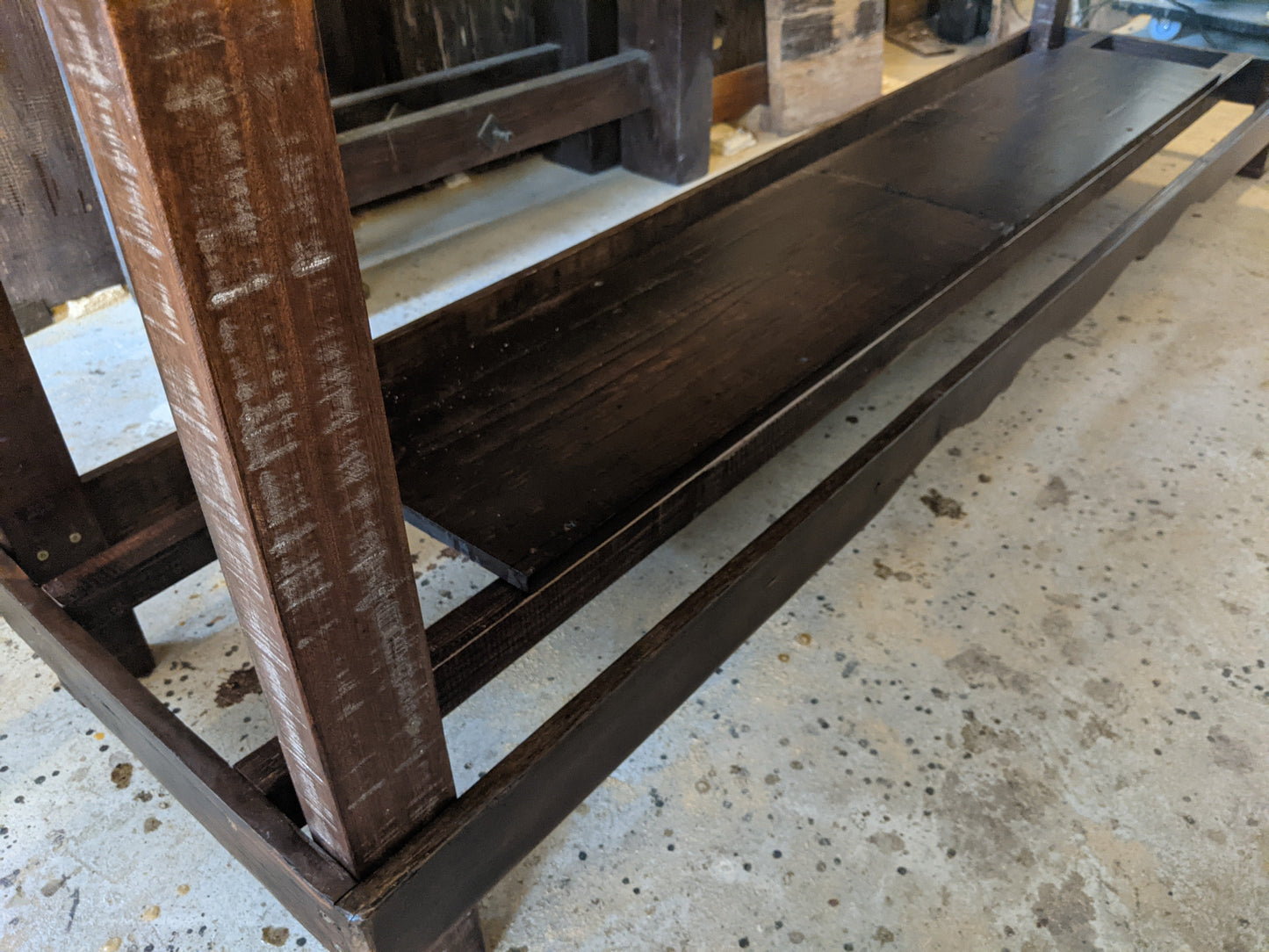 Entry table Large display