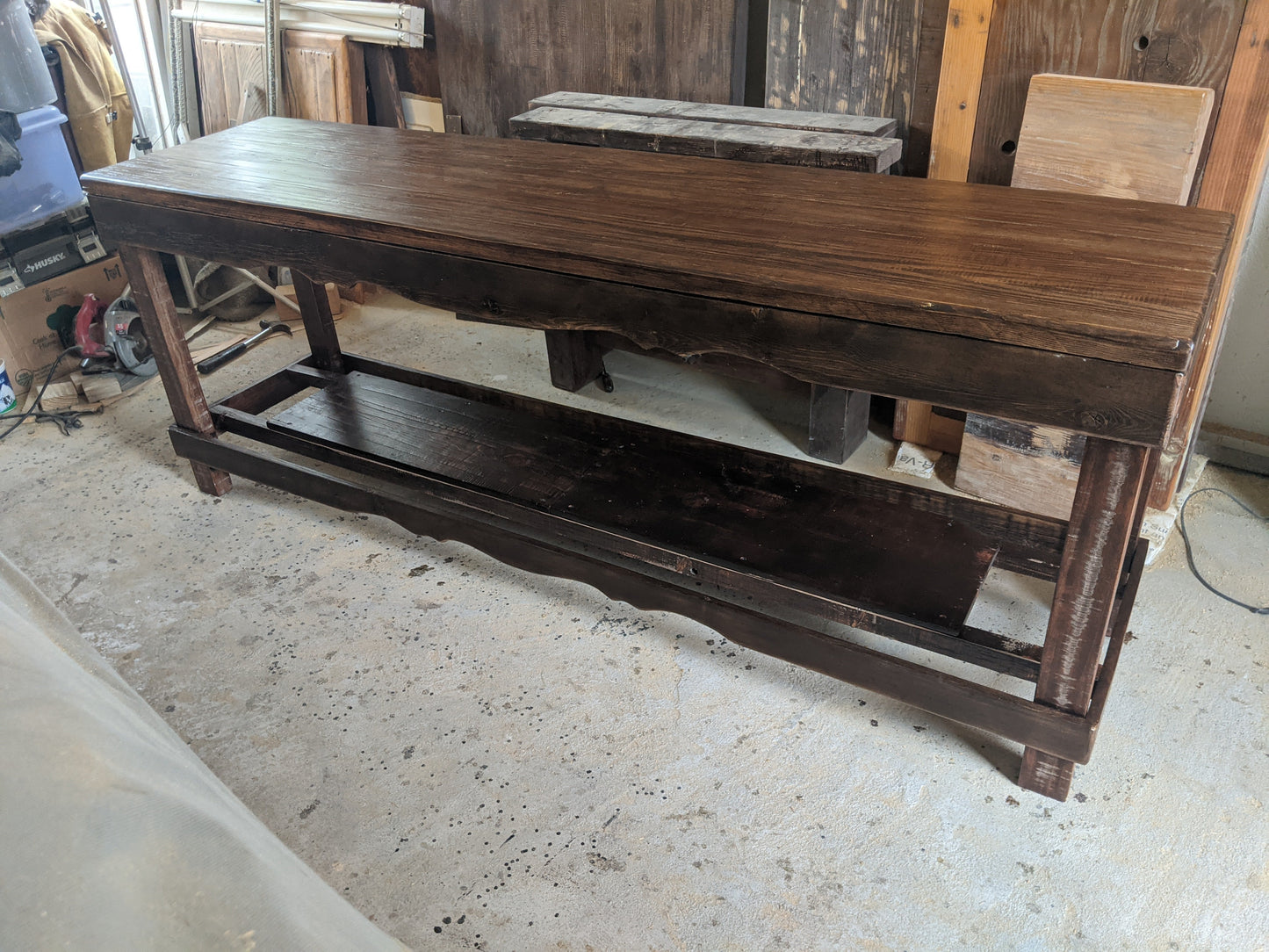 Entry table Large display