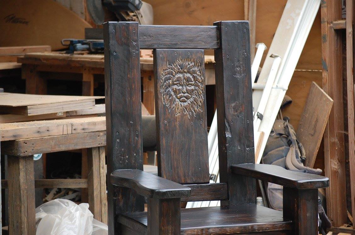 Mini King chair - Lion